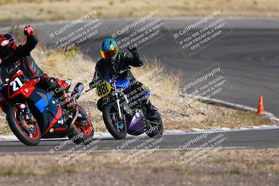 media/Apr-19-2025-AHRMA (Sat) [[3d98ca3309]]/Race/Group 8/Turn 4/